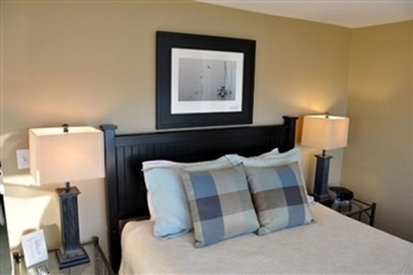 THE INNS AT GREENLE (Boothbay Harbor)